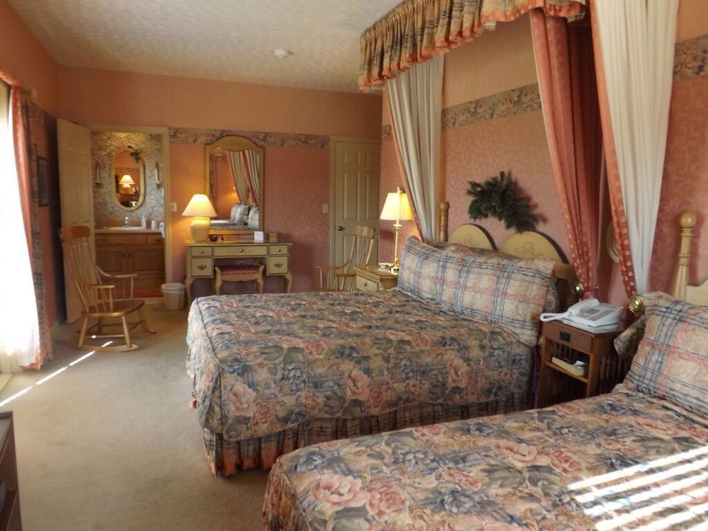 West Ridge Bed & Breakfast Elizabethtown Eksteriør billede